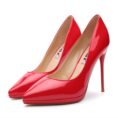 Eko bőrből készült alkalmi női cipő magassarkúval