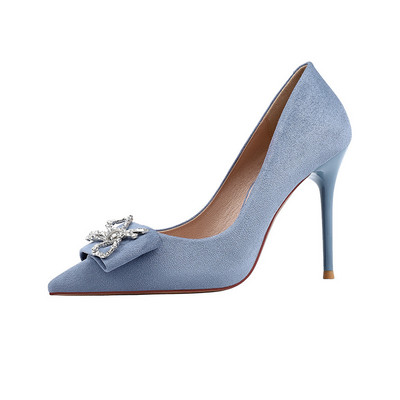 Női cipő öko velúrból köves szalaggal - 10 cm sarok