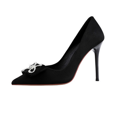 Női cipő öko velúrból köves szalaggal - 10 cm sarok