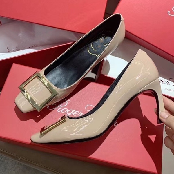 Νέο μοντέλο γυναικεία έκο δερμάτινα λουστριν παπούτσια  με μεταλλικό στοιχείο - ύψος τακουνιού 5 cm ή 7 cm