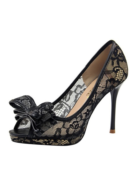 Női csipkecipő kivágott modellje 9,5 cm sarok - két modell