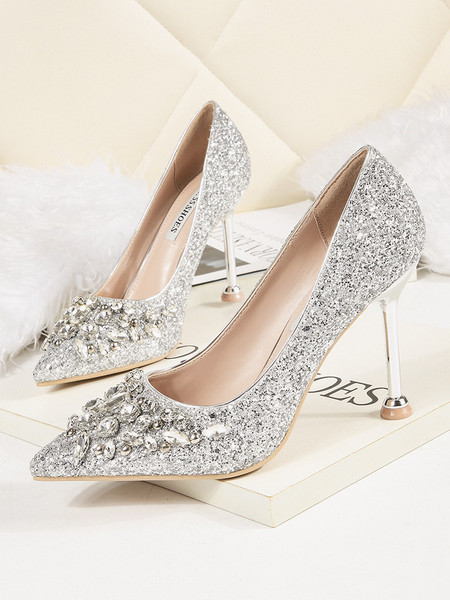 Stílusos női cipő fényes részecskékkel és kövekkel - 6 vagy 9 cm-es sarok