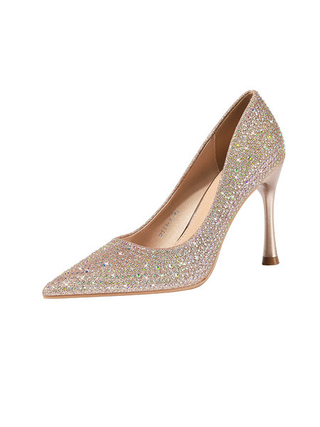 Naoštrene ženske cipele s kamenčićima i visokim petama