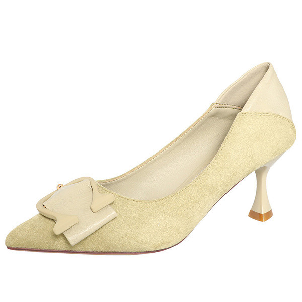 Moderne ženske cipele s kopčom i petom 6 cm