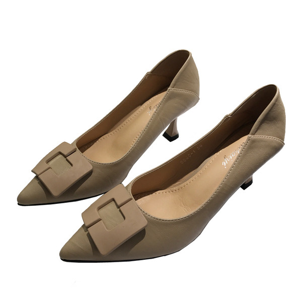 Női alkalmi cipő öko bőrből - hegyes modell