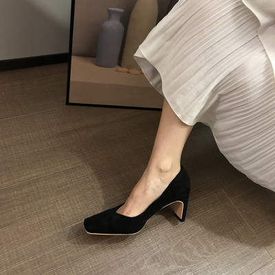 Pantofi moderni de dama - cu inaltimea tocului de 6 cm