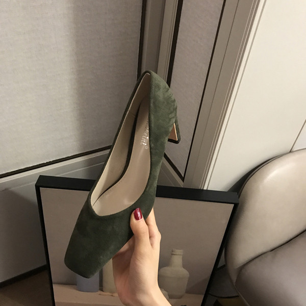 Pantofi moderni de dama - cu inaltimea tocului de 6 cm