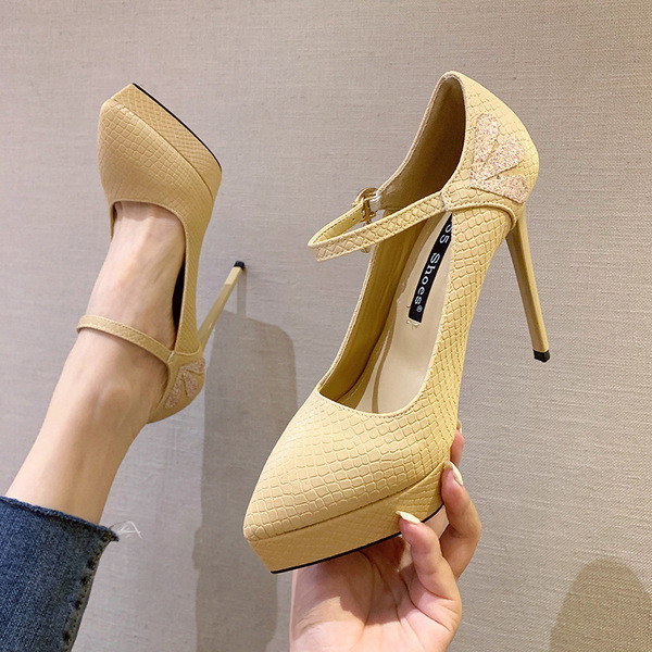 Pántos női cipő 13 cm vékony sarokkal