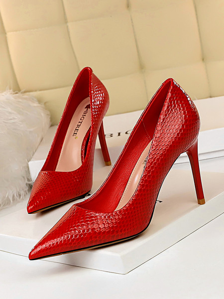 Moderni ženski model cipela na špic od eko kože na visoku petu