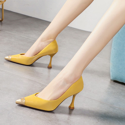 Νέο μοντέλο γυναικεία υποδημάτα - μυτερό μοντέλο με τακούνι 8 cm