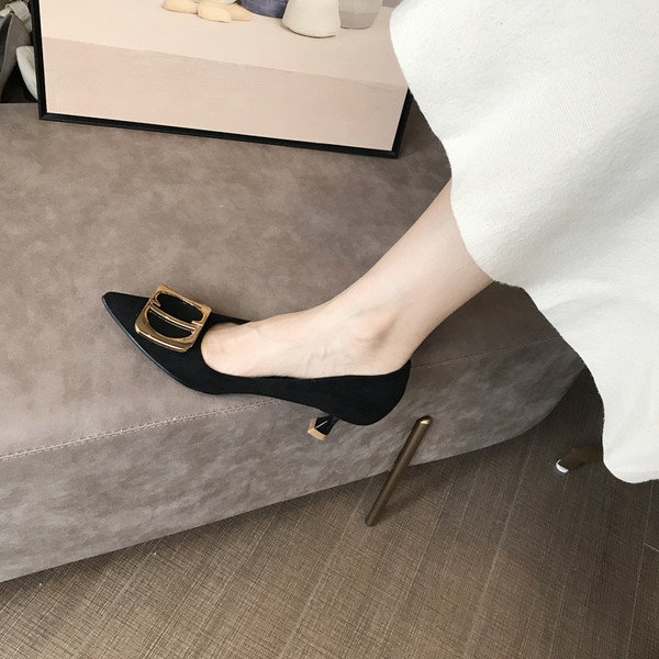 Női alkalmi sarkú cipők - különböző modellek