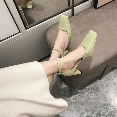 Női alkalmi cipő eco-bőr pántos rögzítéssel