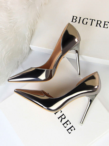 Bőr női hegyes cipő, vékony 10,5 cm-es sarokkal