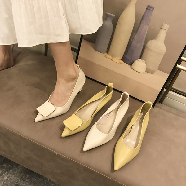 Női alkalmi cipő közepes sarkú - különböző modellek