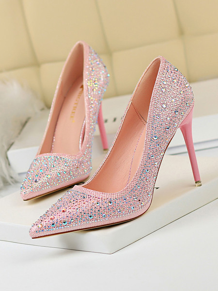Modern női cipő kövekkel és 10 cm-es sarokkal