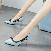 Stílusos női bőrcipő szalaggal és sarokkal 7 cm