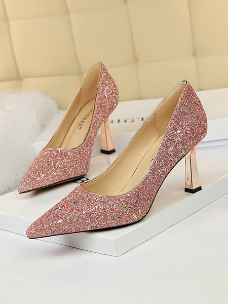 Izoštreni model ženskih cipela na petu debljine 7,5 cm - više modela