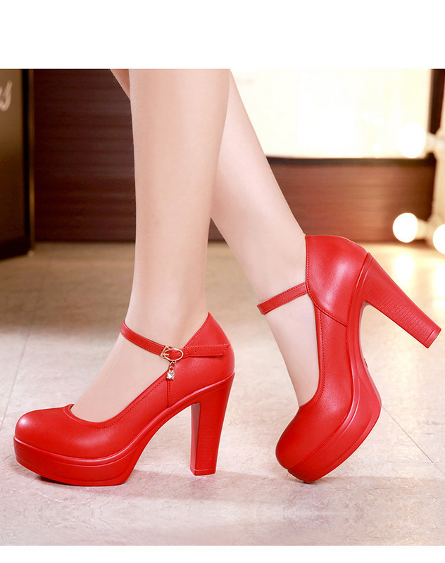 Νέο μοντέλο γυναικεία έκο δερμάτινα υποδημάτα με  τακούνι πάχους 12 cm