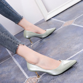 Modern női hegyes cipő közepes sarkú-6 cm