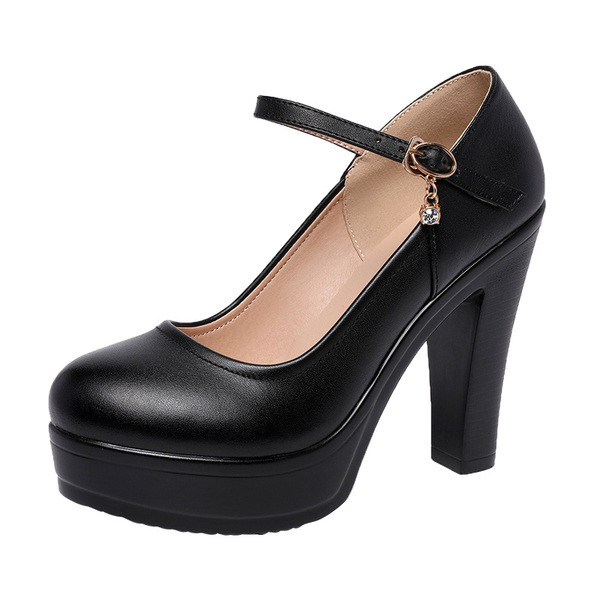 Νέο μοντέλο γυναικεία παπούτσια από έκο δέρμα και αγκράφα