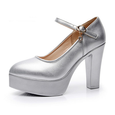 Γυναικεία παπούτσια από οικολογικό δέρμα με τακούνι πάχους 10 cm