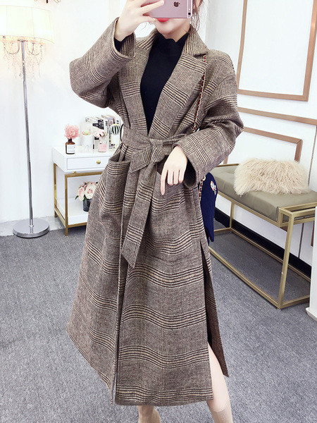 Дамско вълнено палто с джобове и колан 