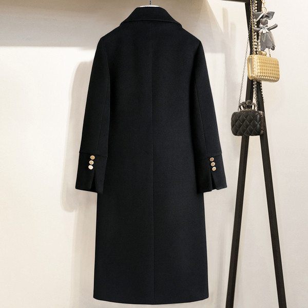 Új modell női hosszú kabát gallérral és gombokkal