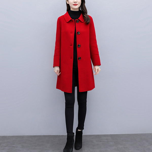 Стилно дамско дълго палто с копчета и джобове в черен и червен цвят