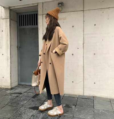 Széles modell női hosszú kabát