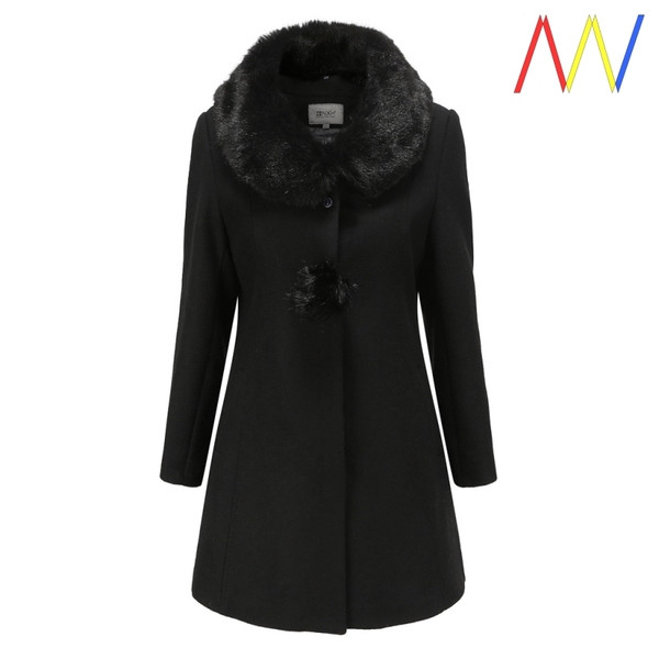 Hosszú testhezálló kabát gombbal és gallérral