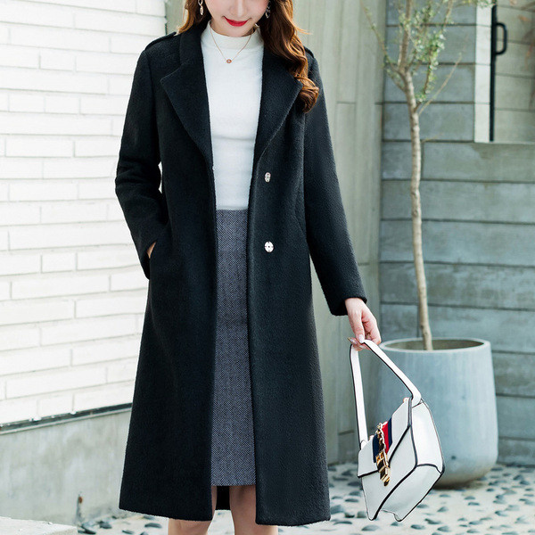Új modell női téli hosszúkabát gombokkal