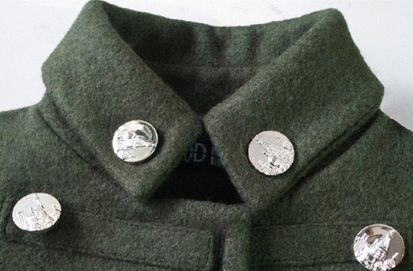 Elegáns női hosszúkabátos modell, télre is alkalmas