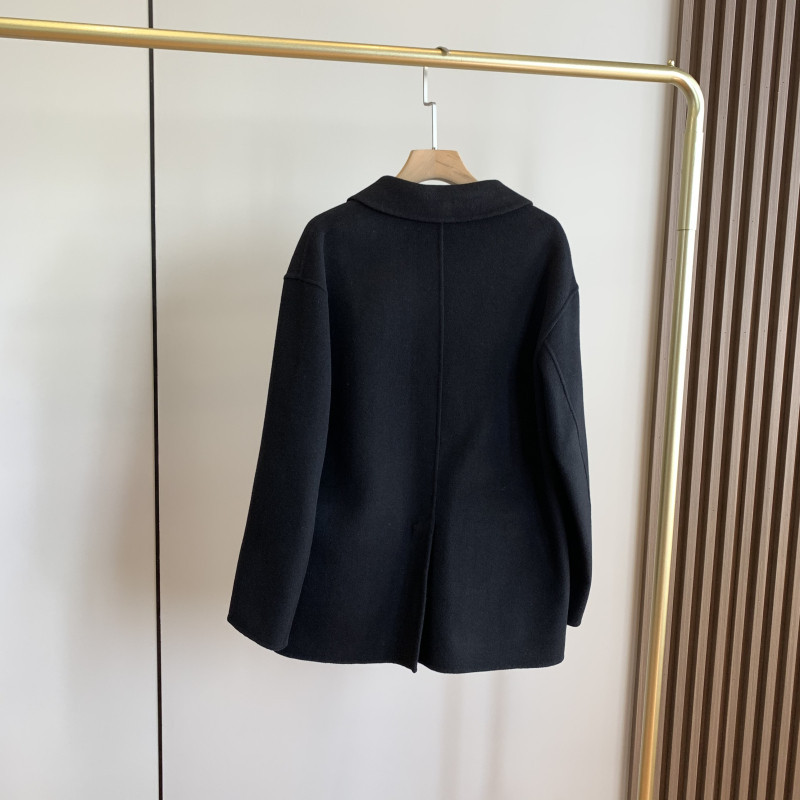 Klasični ženski široki model kaputa s V izrezom i gumbima