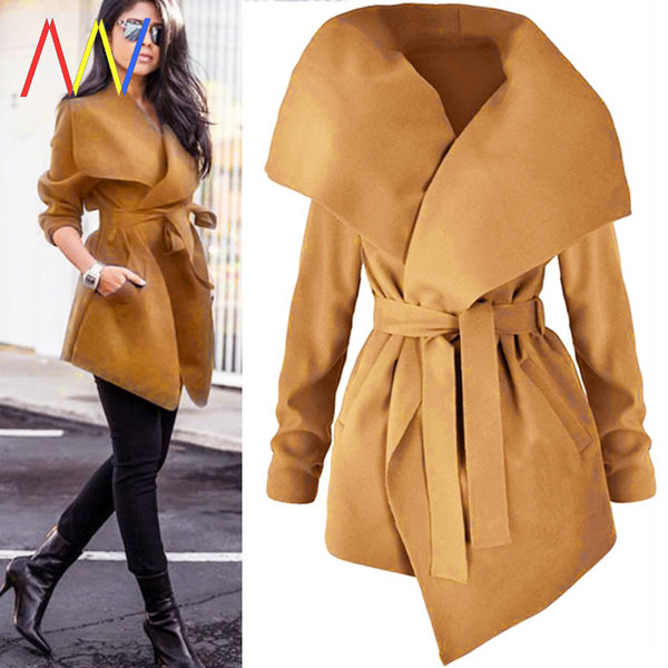 Vékony tavaszi-őszi kabát aszimmetrikus modell