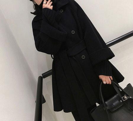 Palton negru de dama cu centura si nasturi