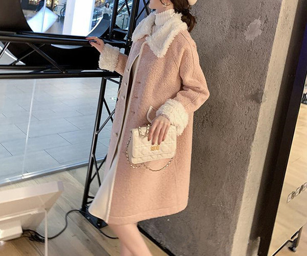 Modern női télikabát zsebekkel és gallérral