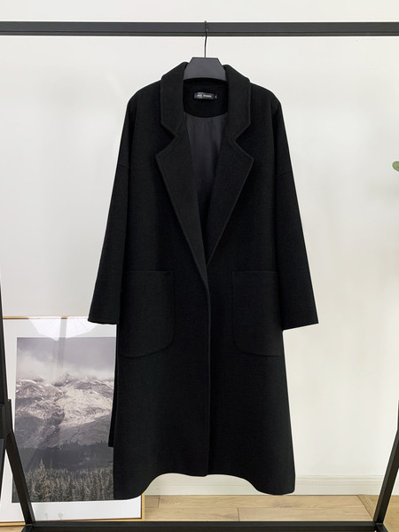 Модерно дамско палто широк модел с колан и джобове