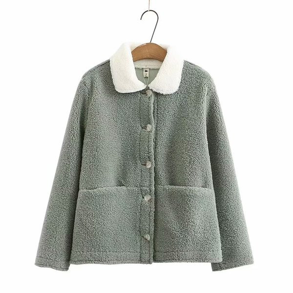 Дамско пухено палто с копчета - големи размери