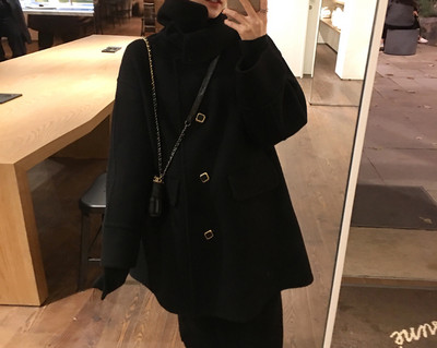 Női széles kabát két modellben