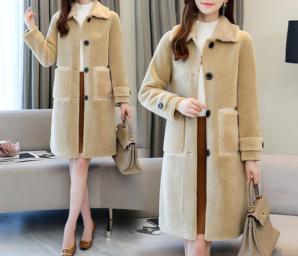 Модерно дамско палто с класическа яка и пухени джобове