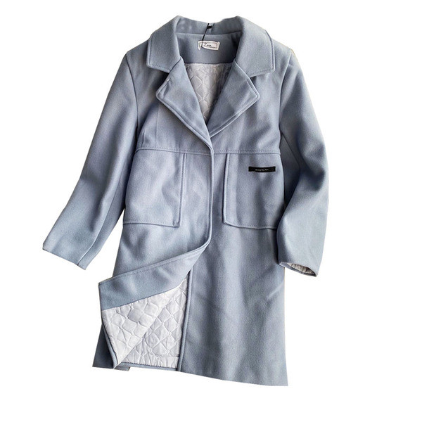 Alkalmi női kabát egyenes, zsebes modell