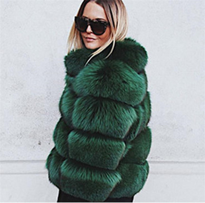 Μοντέρνο χνουδωτό παλτό σε διάφορα χρώματα