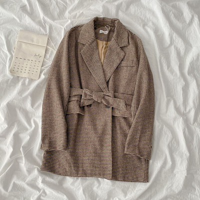 Kockás női kabát övvel két színben