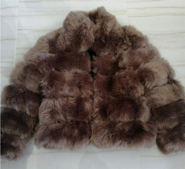 Moderns dūnu mētelis dažādās krāsās