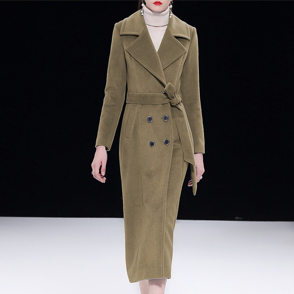 Modern női hosszú kabát gombokkal