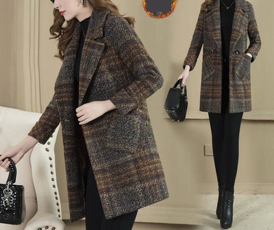 Női alkalmi kockás kabát télre is alkalmas zsebekkel