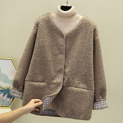 Modern pehely női kabát gombokkal és zsebekkel