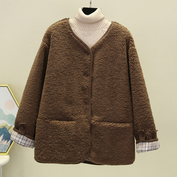 Modern pehely női kabát gombokkal és zsebekkel