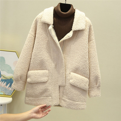 Γυναικείο χνουδοτό παλτό με φερμουάρ και τσέπες κατάλληλο για το φθινόπωρο και  το χειμώνα