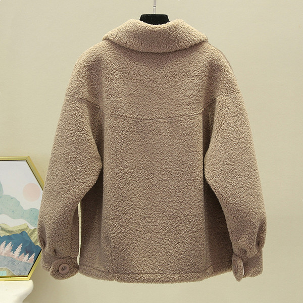 Дамско късо палто с копчета и джобове в три цвята